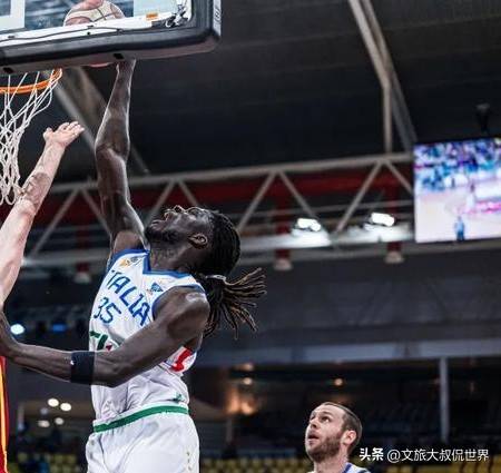 南韩男篮绝杀加拿大男篮,加里纳利统治全场 南韩男篮绝杀加拿大男篮,加里纳利统治全场