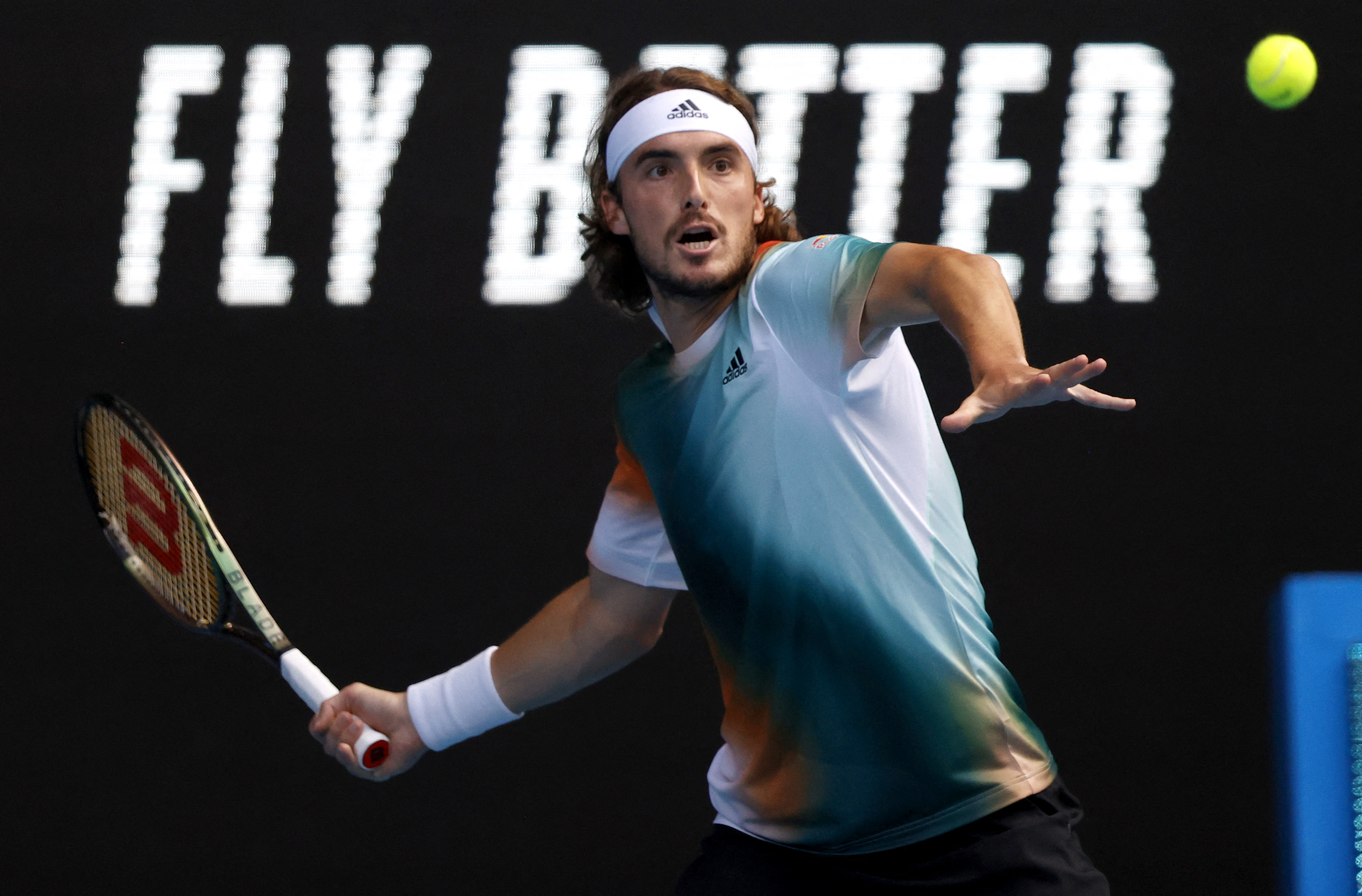 美国网球队绝地反击世界网球队,西西帕斯爆发神勇 美国网球队绝地反击世界网球队,西西帕斯爆发神勇