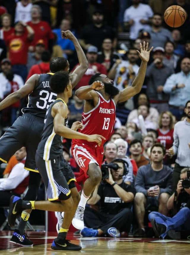 包含游泳迎来宿敌之战,恩怨再续的词条 包含游泳迎来宿敌之战,恩怨再续的词条