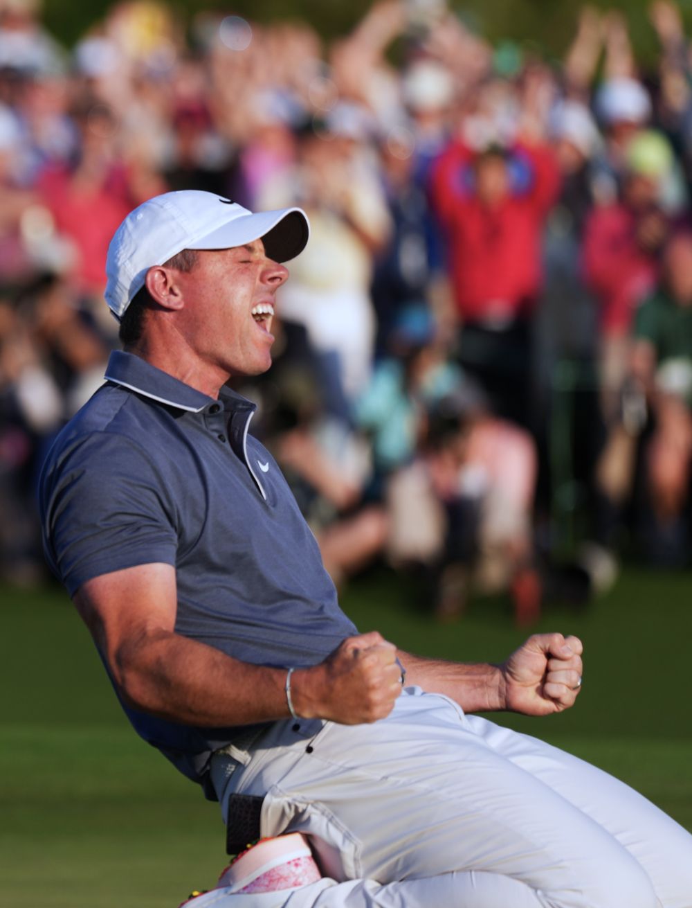 高尔夫选手发挥出色，荣膺最佳MVP