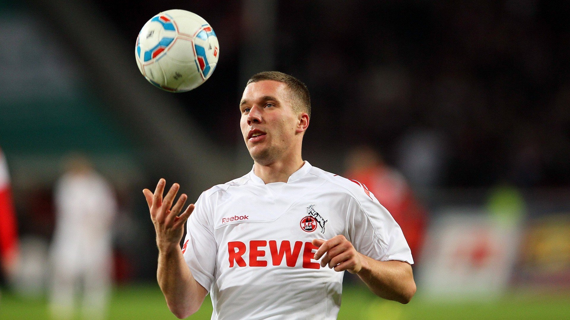 唯一性对决，弗拉霍维奇数据统治意甲，拉齐奥友谊赛强压卡塔尔