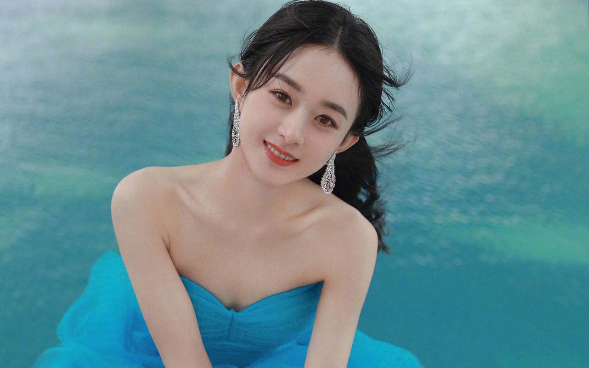 错位的王冠,当切尔西新星被八万美国球迷高呼准美国队长