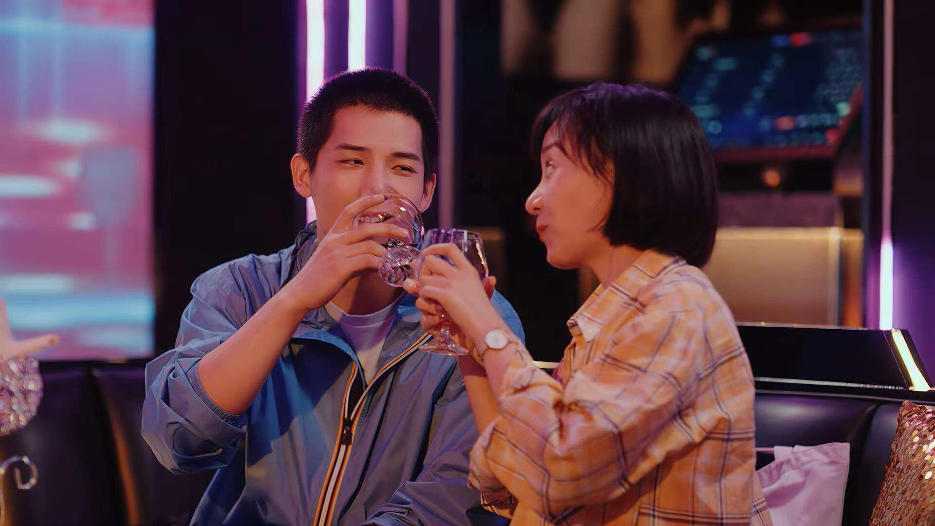 历史性胜利！中国球队首次击败尼克斯，上海元素闪耀纽约